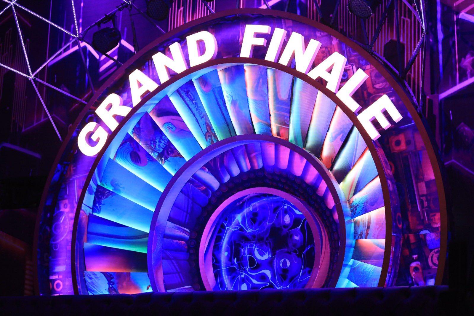 The anticipation was palpable as the stage was set for the grand finale of Bigg Boss OTT 2. 